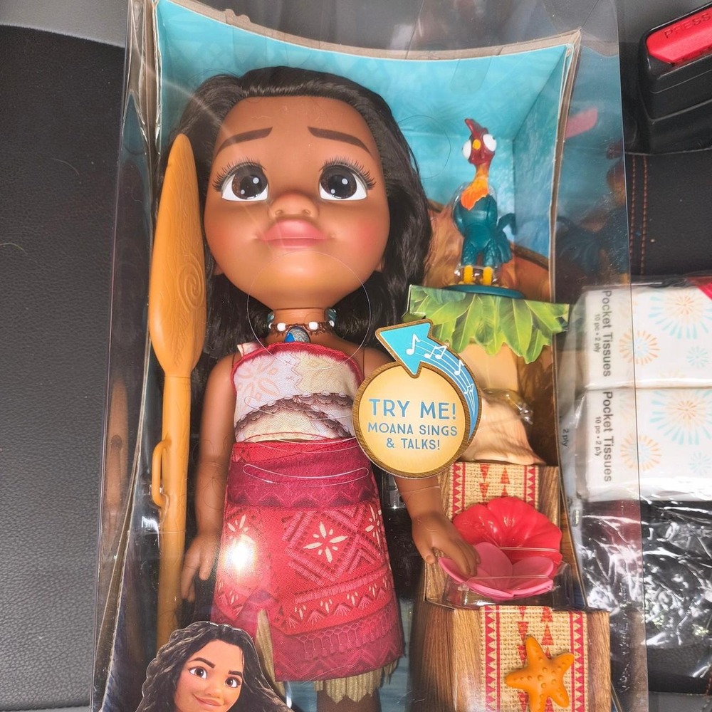 Disney Moana 2 My Singing Friend Moana and Heihei Singing Talking Doll NIB